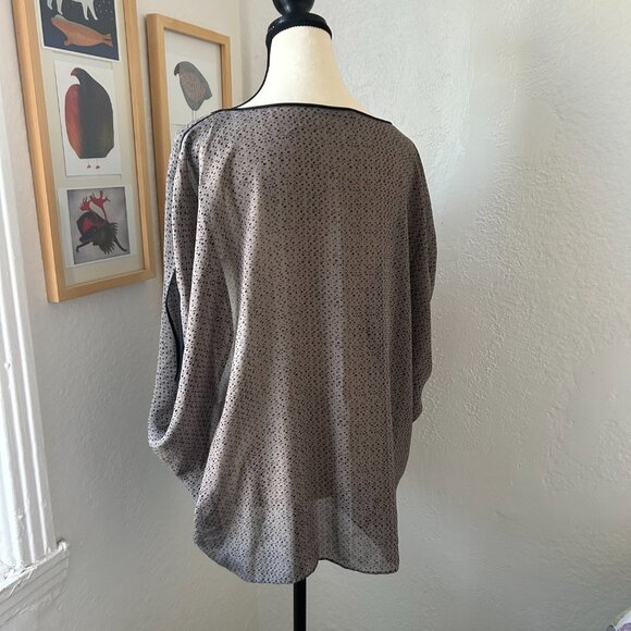 Windsor Sheer 100% Silk Brown with Black Speckle Size 44 - Picture 3 of 10